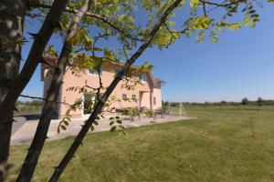 Double Room Bilje 14318b, Penziony - Bilje