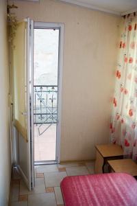 Apartment room in Біля цирку (Near the circus)