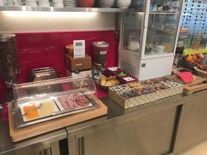 Le President-Gare Nimes Pont Du Gard