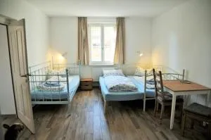 Mirabellenhof-Fewo mit Terrasse - 柏林附近贝尔瑙