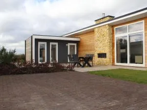 Chalet on top of the Bemelerberg - Cadier en Keer