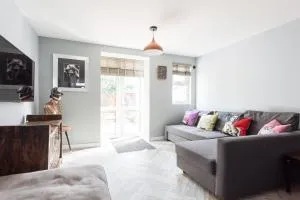 Second Nest Nine Elms - London