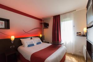 Hotels Kyriad Hotel La Fleche : photos des chambres
