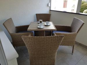 Apartment Domalu Old Town