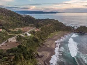 Cabañas La Misión - 涅夫拉