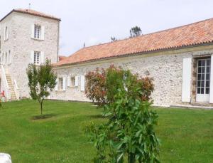 B&B / Chambres d'hotes Chambres d'Hotes Domaine de Beunes : photos des chambres