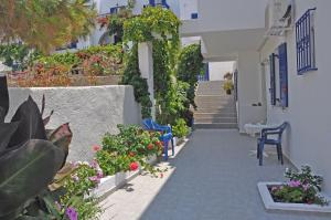 Studios Akrogiali Amorgos Greece