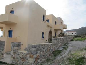 Eugenia travasarou sea view appartments Kythira Greece