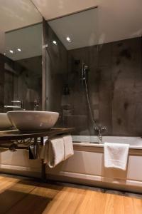 Chambre Lit King-Size Supérieure - Non-Fumeurs