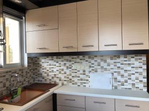 Summer House close to the sea @ Almiri, Corinth