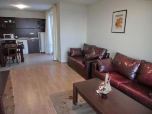 Sea View Crown apartment on complex with pools and beach, Sveti Vlas