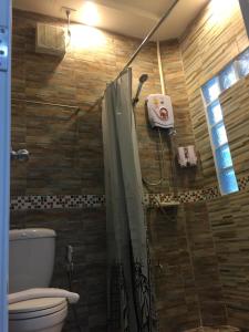 Q Zone Boutique House