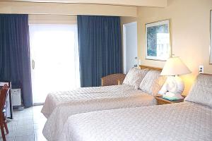 Standard Room with Two Double Bed room in Aztec Ocean Resort