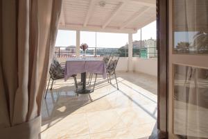 Rooms and apartments PALMA B&B