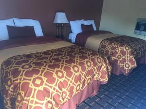 Double Room with Two Double Beds - Smoking room in Royal Inn