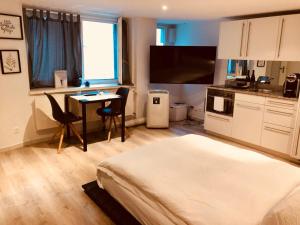 Top city center location by Airhome