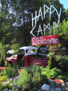 Bigfoot RV & Cabins Park