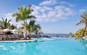 Adrián Hoteles Roca Nivaria