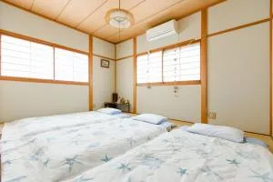 A&Z Guest House 関空行南海線二色の浜駅三分 鍵付き4人部屋 - Kaizuka