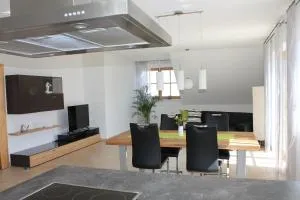 Ferienwohnung Faber mit großem Südbalkon - Essing