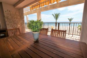 Stay In Mediterranean View