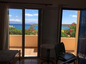 Eugenia travasarou sea view appartments Kythira Greece