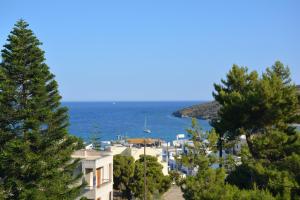 Voula Apartments Aegina Greece