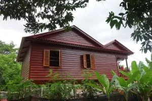 Authentic Cambodian Angkor Cottage - Phumĭ Tanat