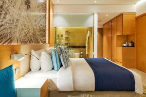 Superior Twin Room with Hotel Private Beach Access room in Royal Central Hotel The Palm