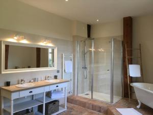 Maisons d'hotes La Seignere : photos des chambres