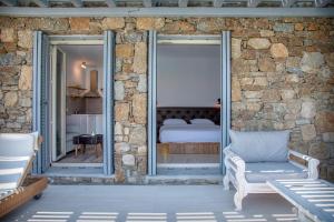 Etesians Luxury Suites Myconos Greece