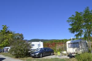 Campings Camping Les Trois Chateaux : photos des chambres
