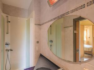 Maisons de vacances Group Getaway in Saint-Nexans : photos des chambres