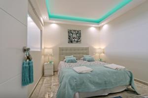Beachfront Luxury Residence, Playas del Duque, Puerto Banús, Marbella
