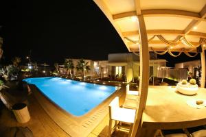 Queen Boutique Suites Myconos Greece