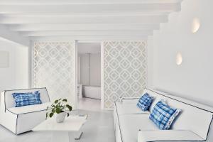 Katikies Mykonos - The Leading Hotels of the World Myconos Greece