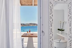 Katikies Mykonos - The Leading Hotels of the World Myconos Greece