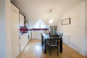 Luxury apartment Karolina