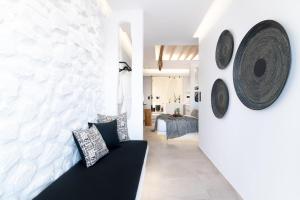 Portara Seaside Luxury Suites Naxos Greece