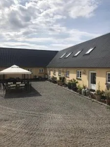 Strandsegård Ferielejlighed - Ølsted