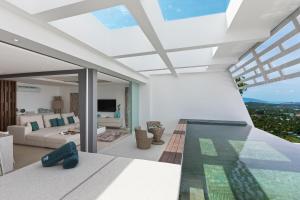 Villa Atlantis 6 - Deluxe 2BDR, Sea View, Private Pool