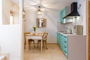 House "ANNO 1881"-center of Split