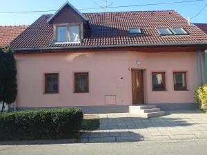 Apartmány Neronet - Klobouky u Brna