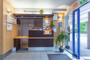 Hotels B&B HOTEL Bayonne : photos des chambres