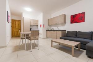 Triq Guze Miceli Apartment