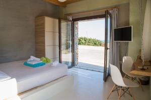 Spathi Beach Suites Kea Kea Greece