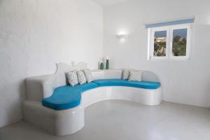 Sakas Residences Santorini Greece