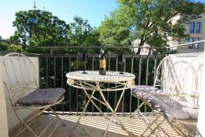 Warsaw Concierge Travellers Nest Wspólna