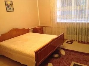 Вікторія - 塔塔里夫