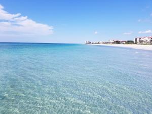 Gulf and beach view apartment 403